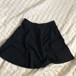 FOREVER 21 black skater skirt